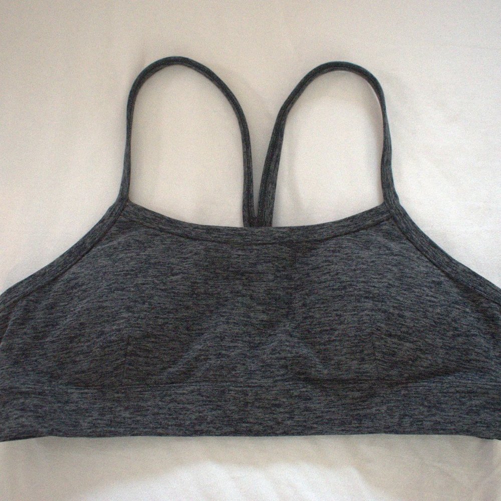 Alo Yoga Alosoft Gratitude Bra in Dark Heather Grey
